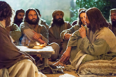 Resultado de imagen de Jesús pregunta a los Apóstoles ¿De qué discutíais por el camino?