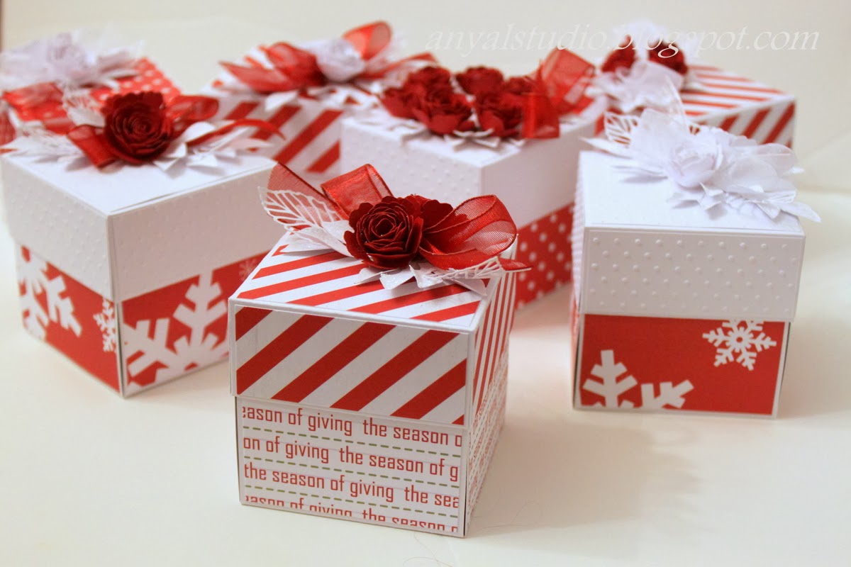 My creative corner Christmas explosion boxes...