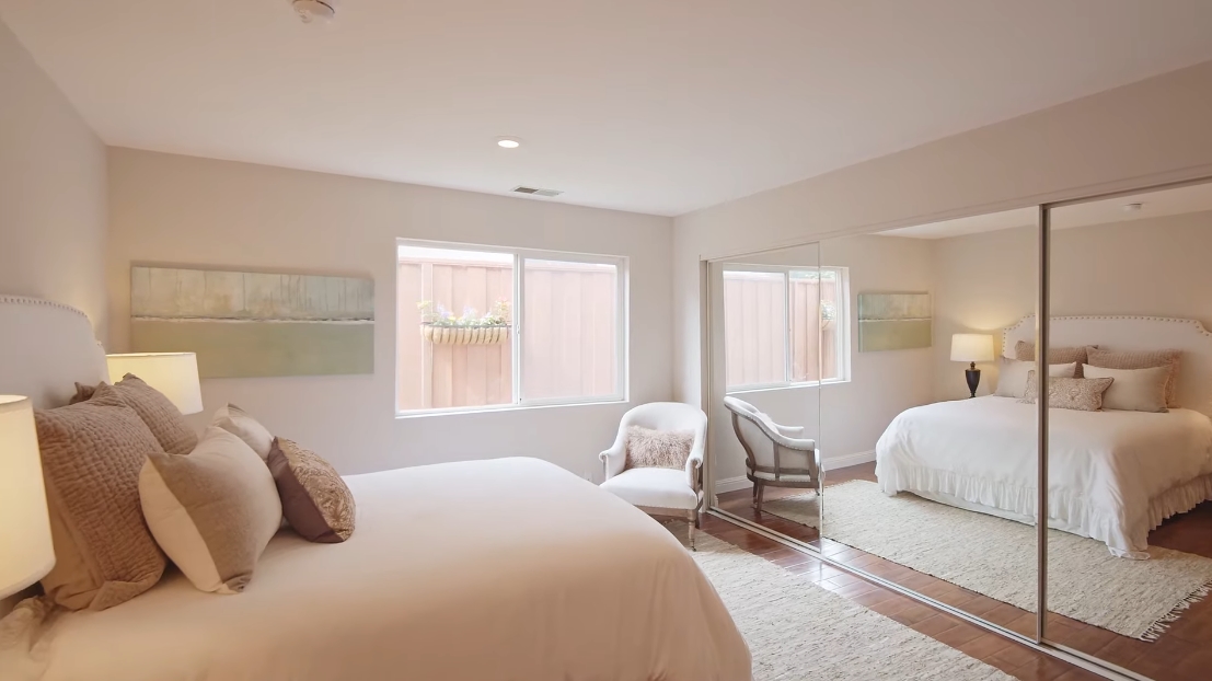 21 Interior Design Photos vs. 2055 Hull Ave, Redwood City, CA Luxury Home Tour