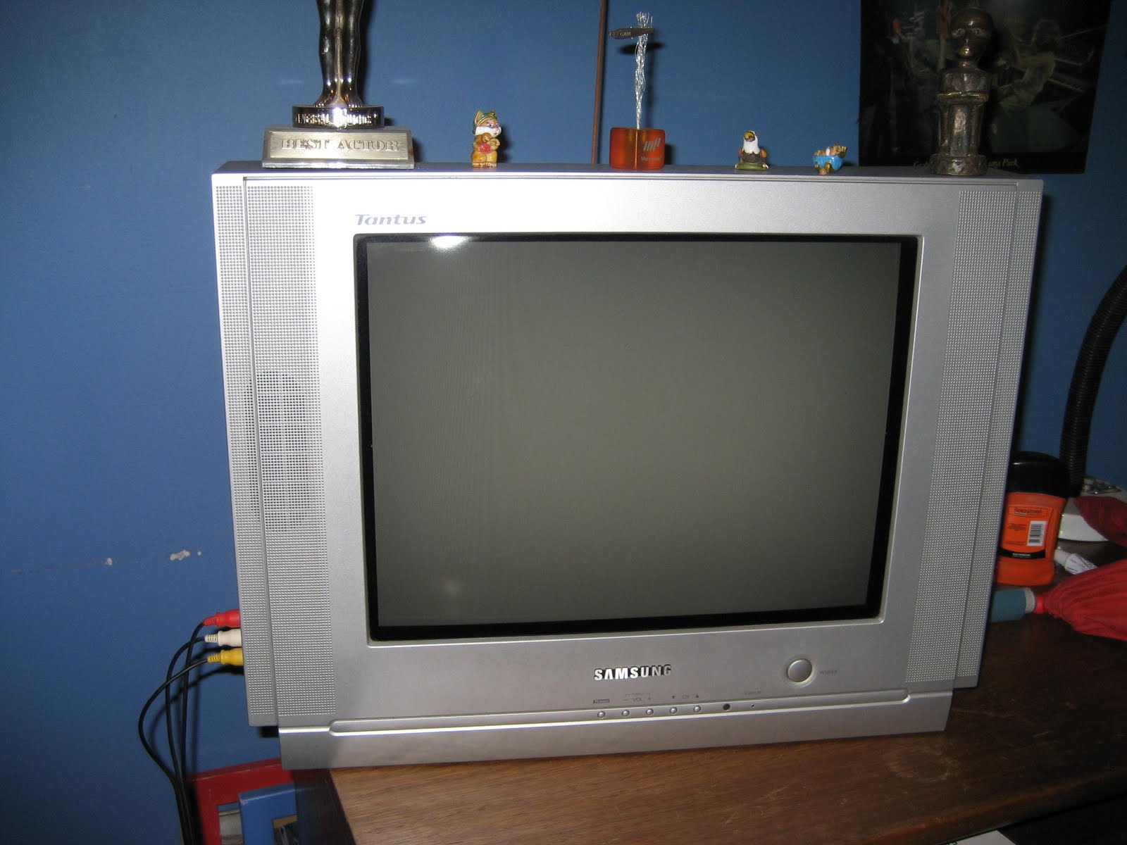 articulos a la venta por poca plata Tv Samsung Tantus De 16 pantalla