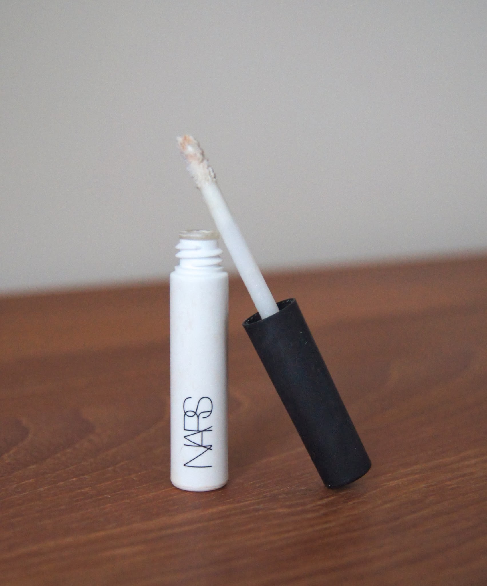 nars smudge-proof eyeshadow base primer review