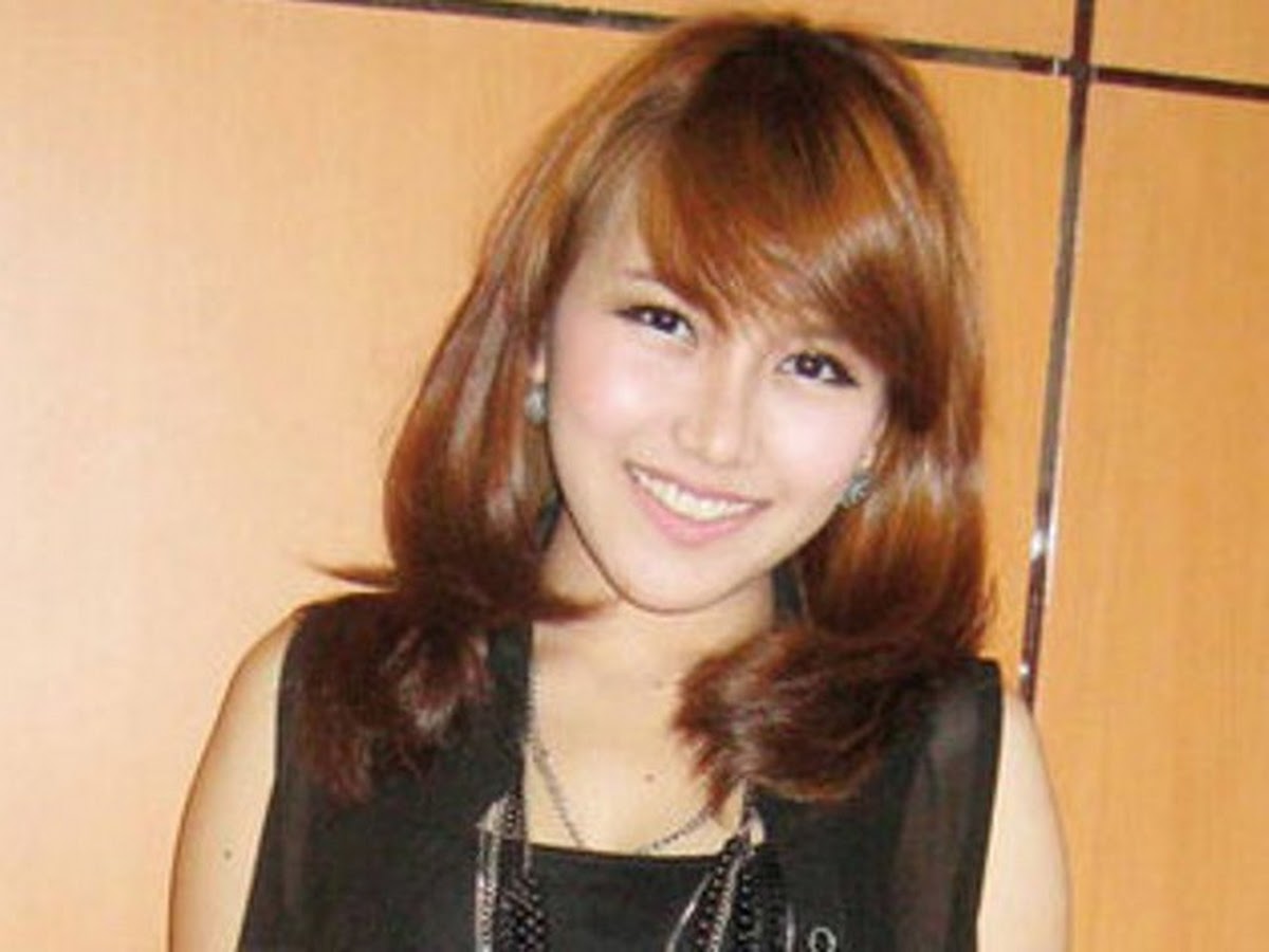Lirik Lagu Ayu Ting Ting - Alamat Palsu | Lirik Lagu Dunia