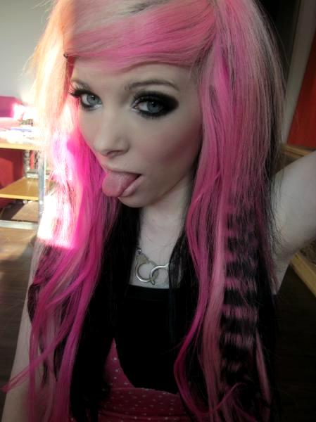 Emo Hairstyles An Expression Of Creative Adolescence Culture Top And Trend Hairstyle 