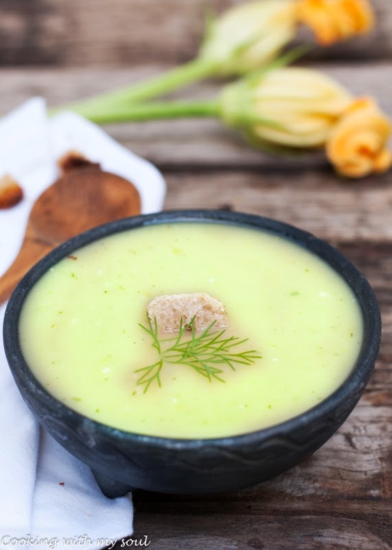 Supa crema vegana de dovlecei / Vegan cream of zucchini soup