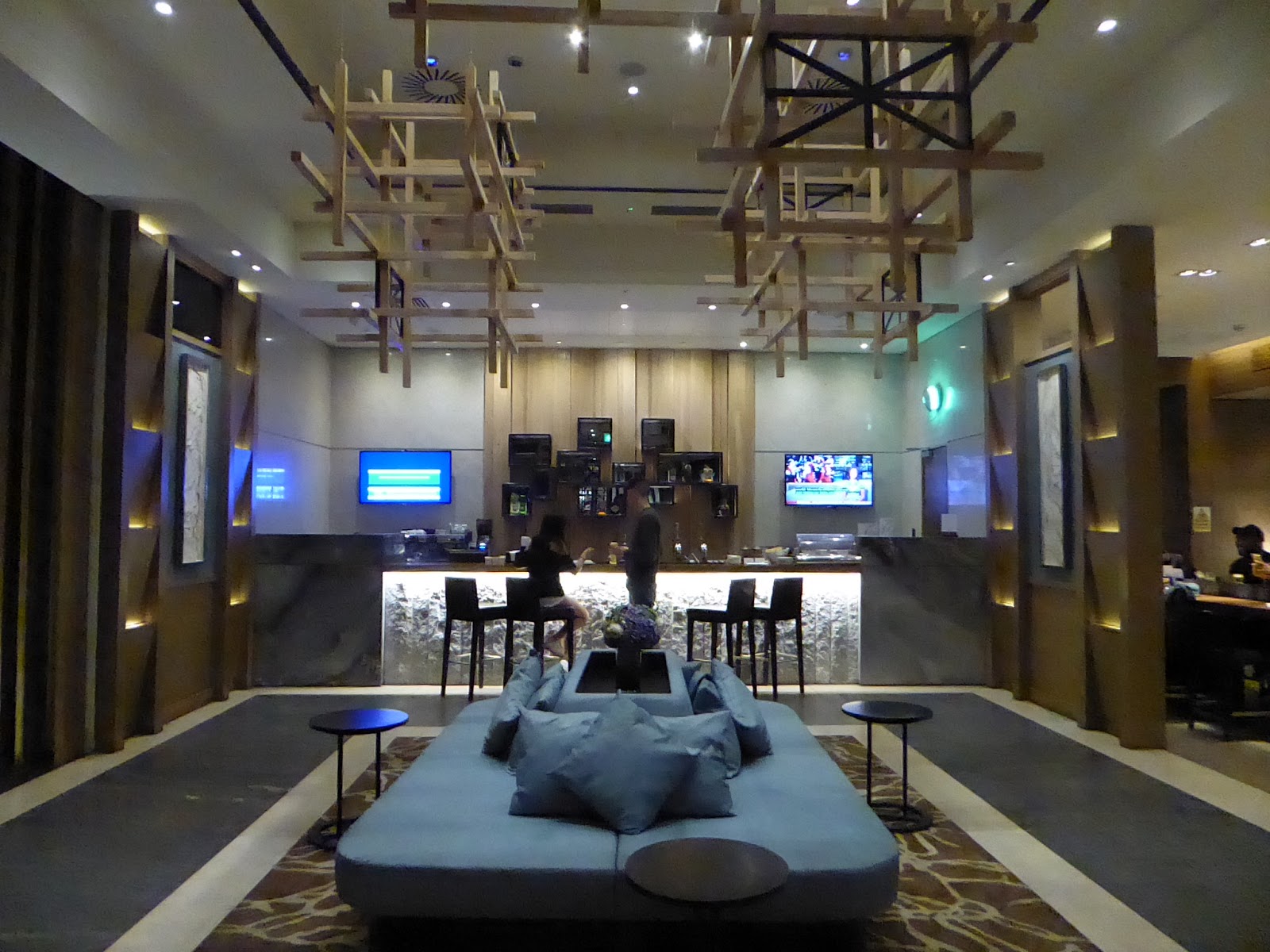 The Plaza Premium Lounge Terminal 2 Heathrow Airport Review The Diary