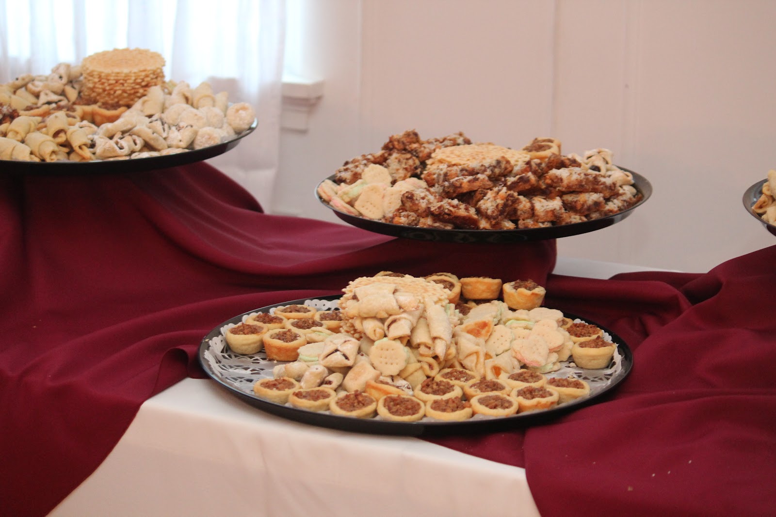The Pittsburgh Cookie Table Classy Cookie DisplaysFrom The Mansion