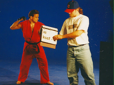 Making of - Fotos da produção de Street Fighter: The Movie Game Street-fighter-the-movie-game-making-of-neogamer-8