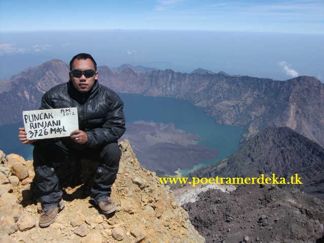Mendaki Gunung Rinjani ; Eksotisme Indonesia