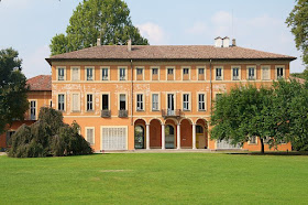 The Villa Litta is a 17th century house within Milan's oldest city park at Affori, where Cairoli was born