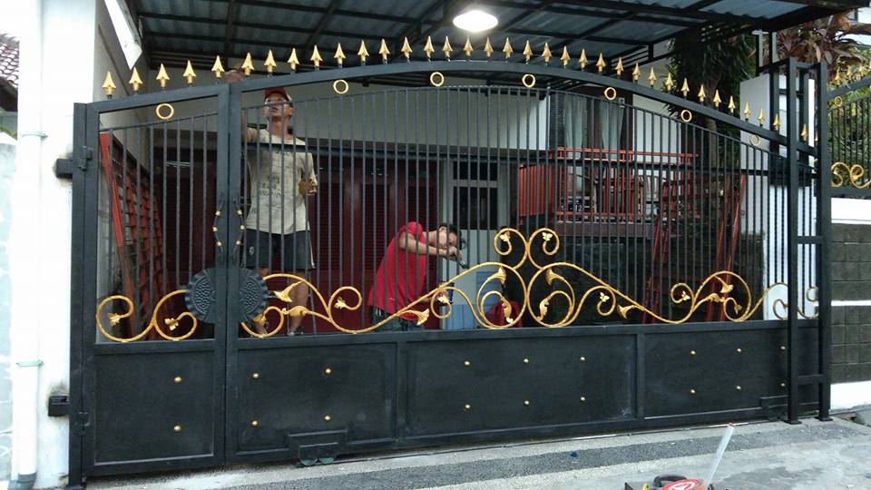 Jasa Pembuatan Pintu Pagar Besi Tempa Untuk Wilayah Jabodetabek dan