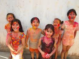 indian girls playing holi nude