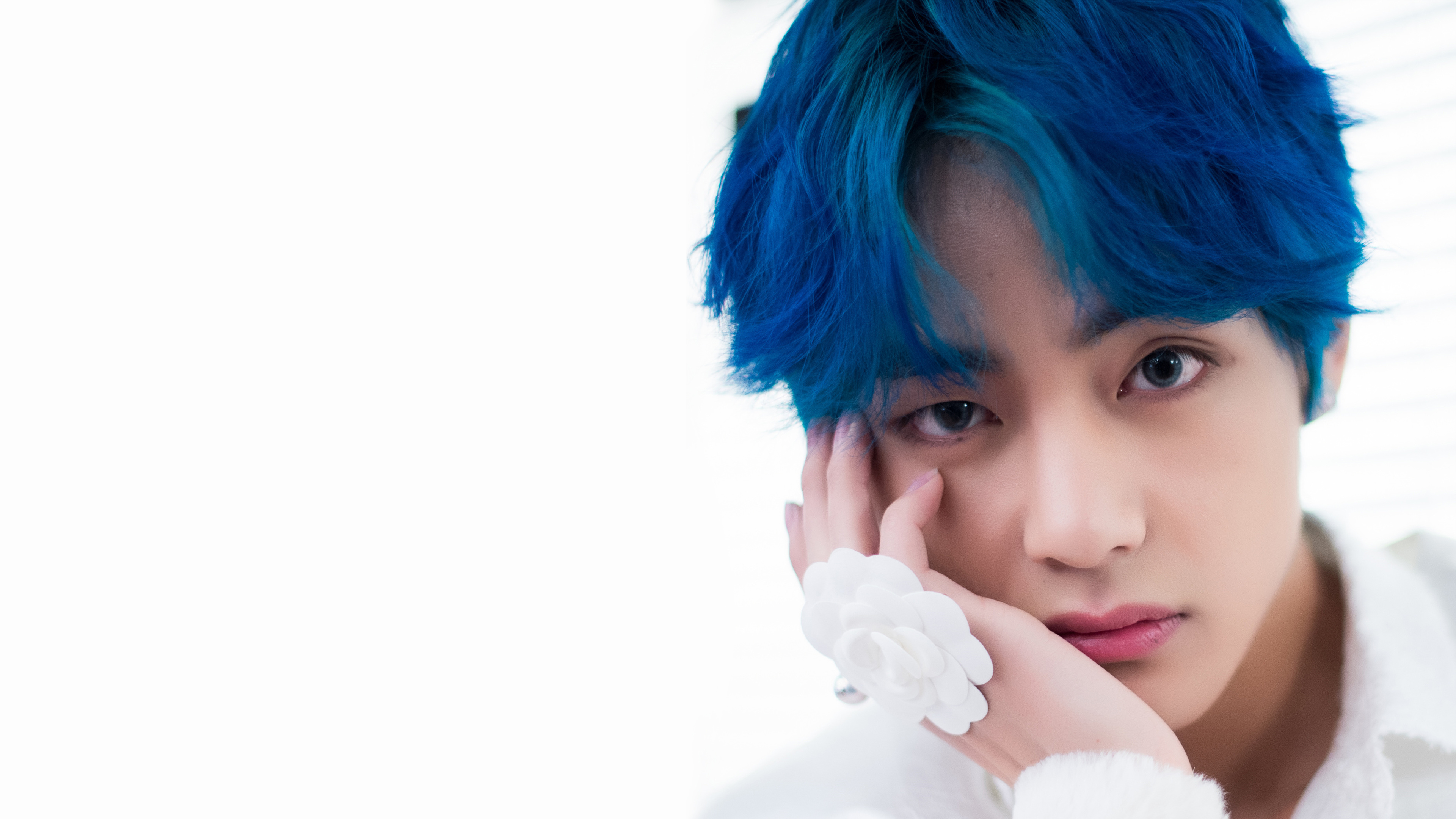 Secretly we all are in Love with BTS' 'V'! | IWMBuzz