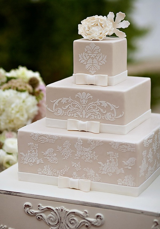  Wedding Trends Lace Cakes Part 3 Belle The Magazine