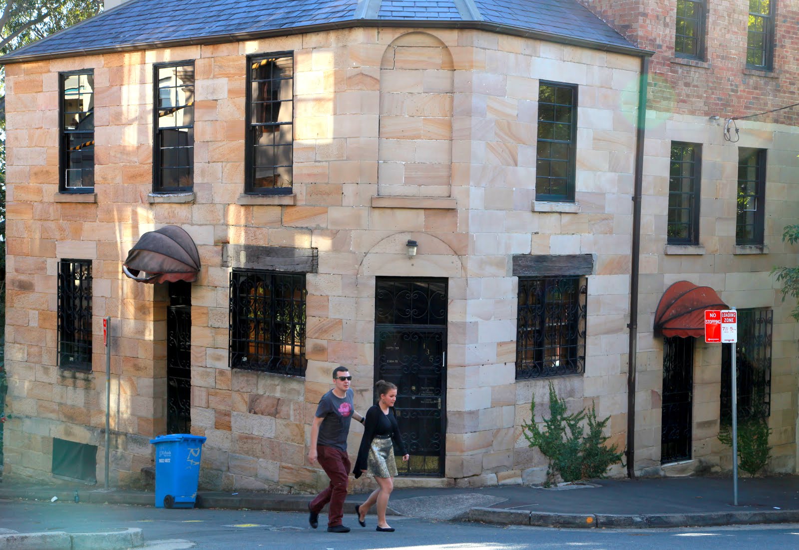 Thru my Sydney Eye Frog Hollow swirls in the past