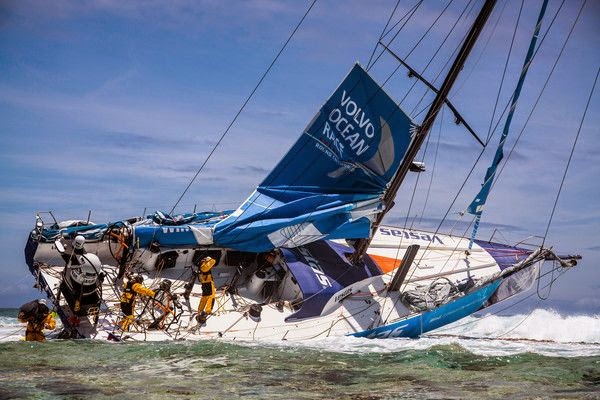 Team Vestas Wind op rif gelopen