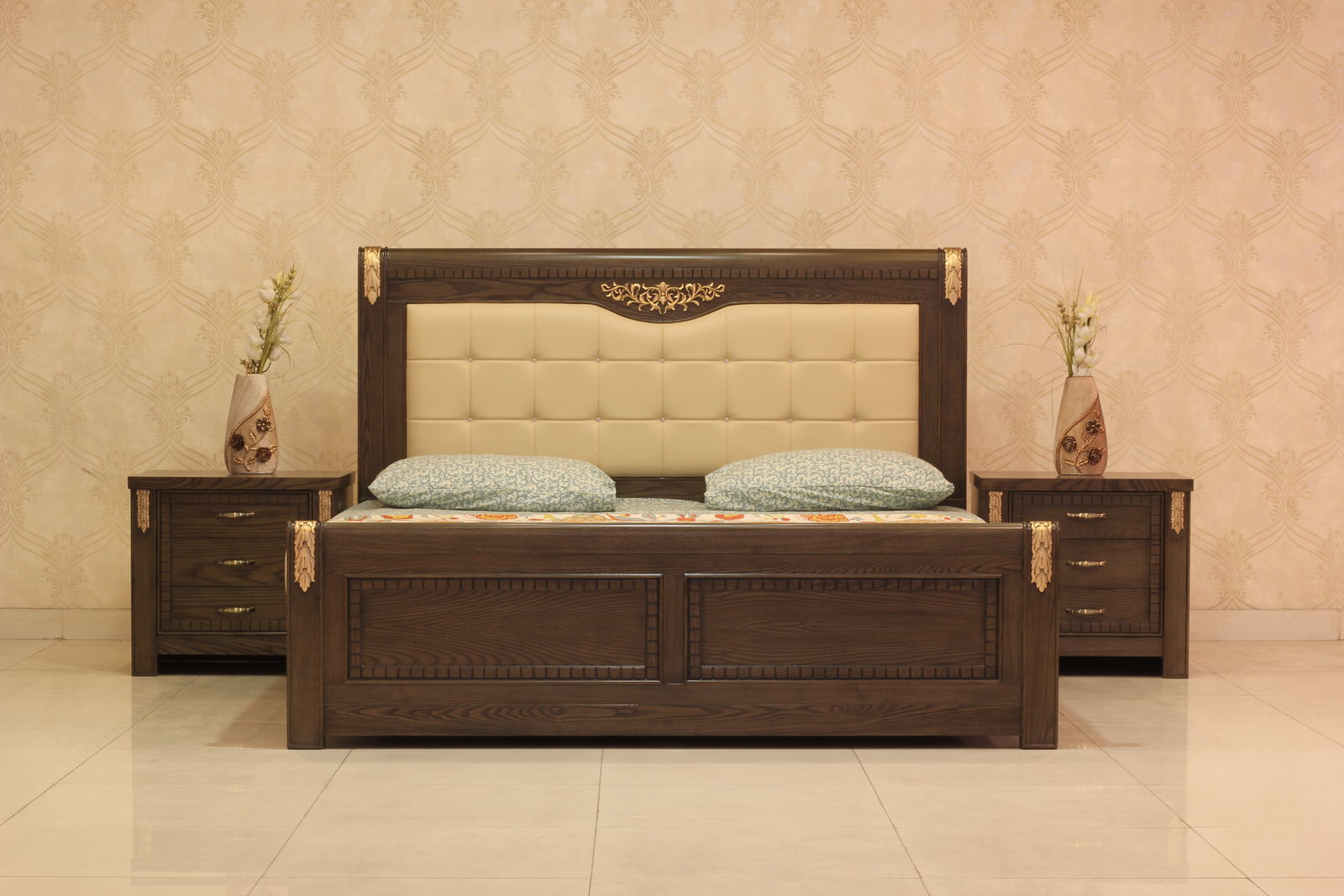 Walnut Wood Bed