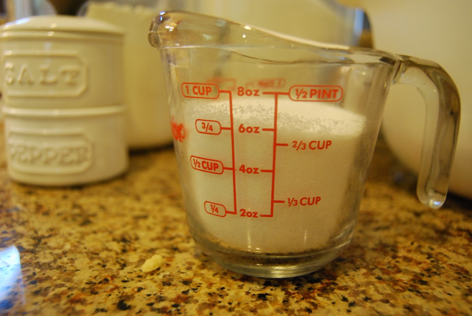 Momfessionals: Throwback Thursday - Strawberry Pie