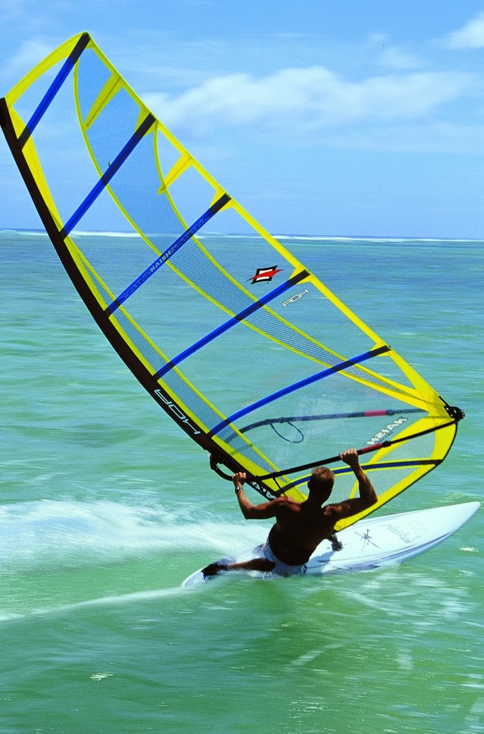 Col·lecció de fotografies de la revista SURF A VELA MMB Blog