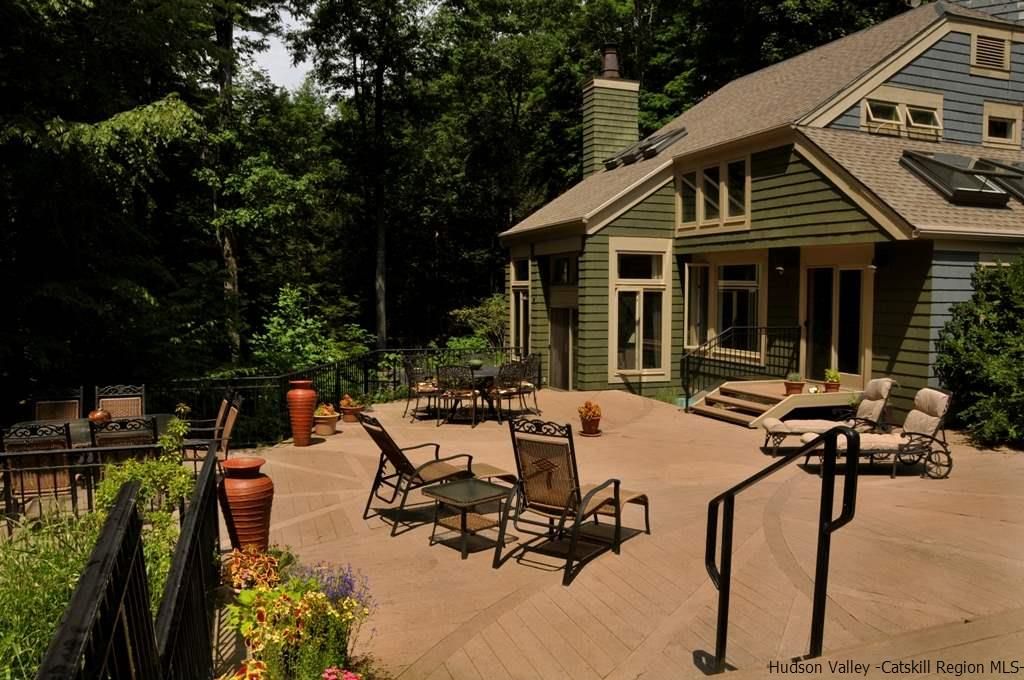 Sweet House Dreams Quiet Please Farm, 1970 Farm in Kerhonkson, New York