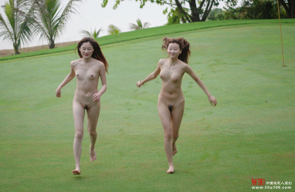 Chinese Nude Model WangDan and SanSan Litu100 18+ gallery photos.