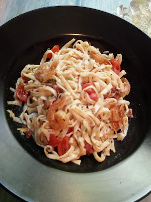 Hand made pasta with shrimps / Paste de casa cu creveti