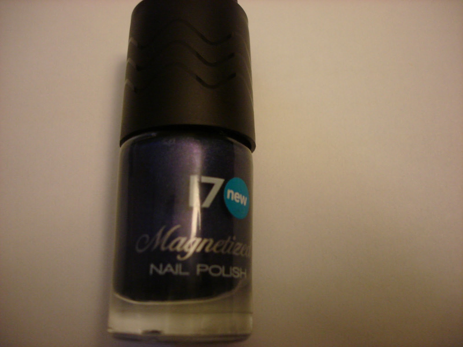 Acrylic Nail Designs with Magnetized Nail Polish - wide 9