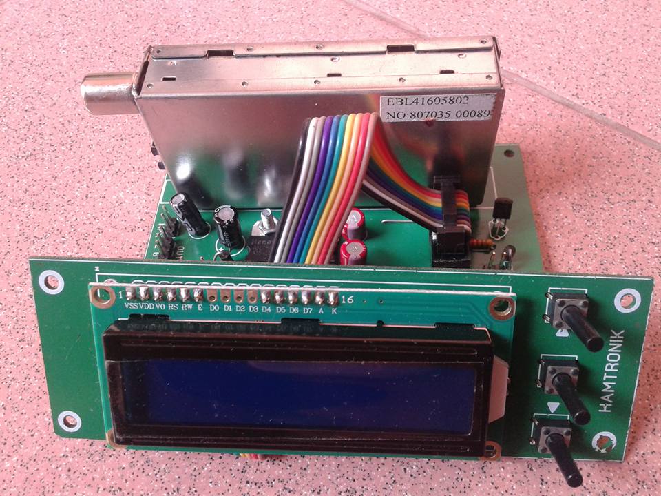 FM Receiver 70 - 110 MHz LCD