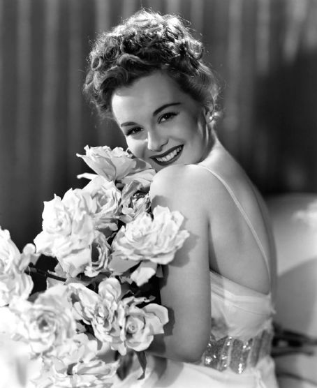 Dazzling Divas: Eva Gabor