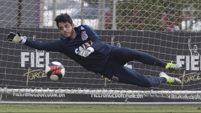 [OFF] Não foi só Diego Alves no Flamengo! Veja qual jogador do Corinthians que se recusaram a ficar no banco