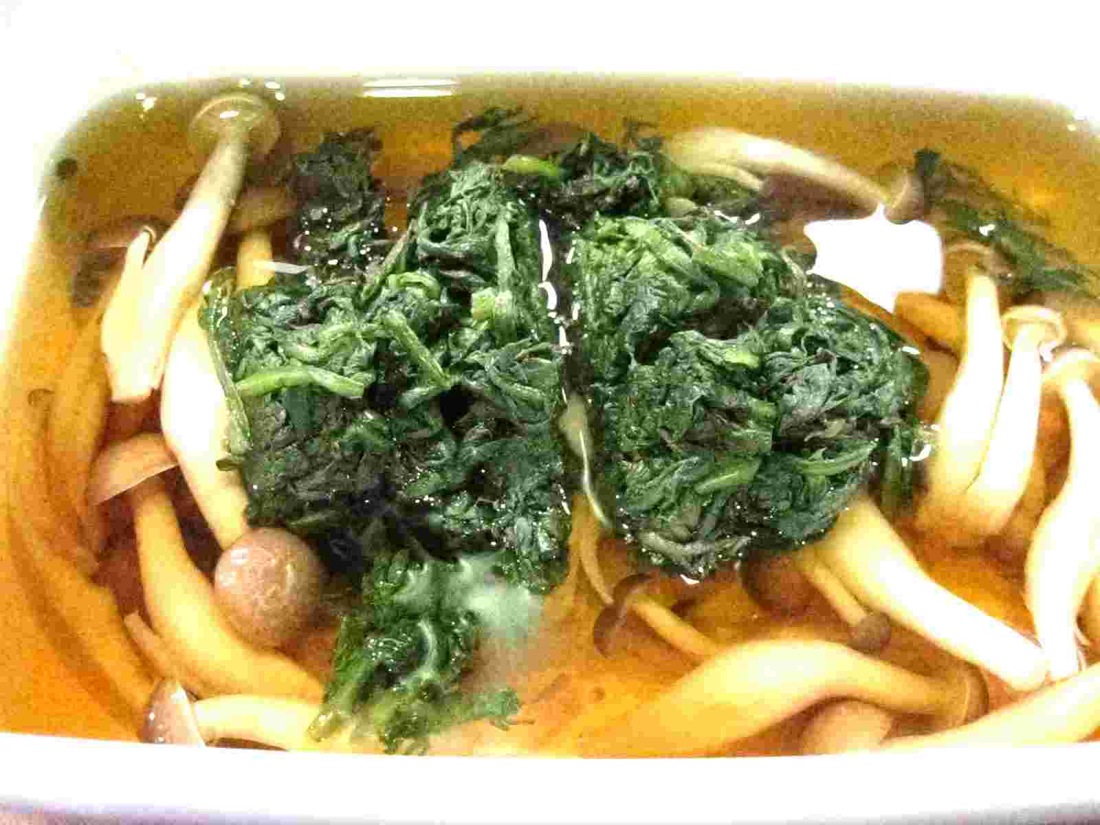 Recipes for Tom Shungiku to shimeji no ohitashi / garland