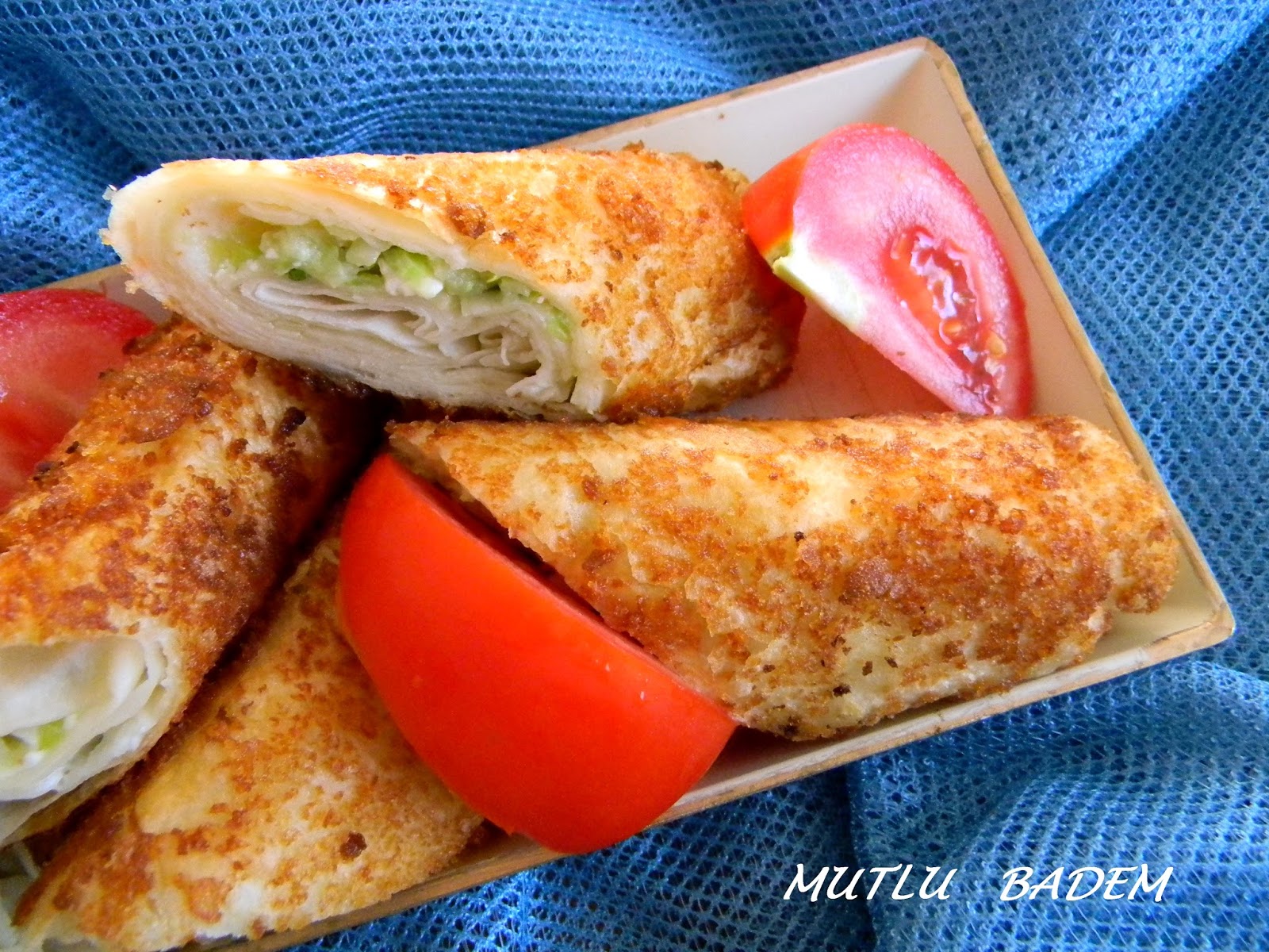 KABAKLI BÖREK Mutlu Badem