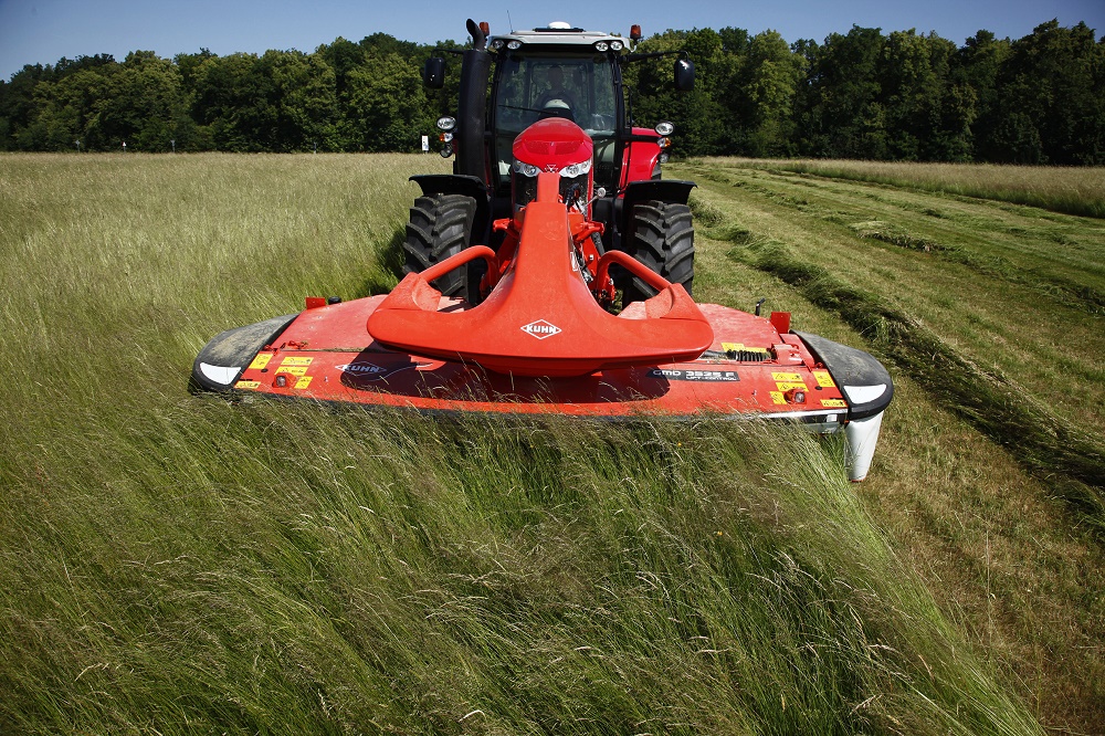 KUHN Farm Machinery has expanded its range of front-mounted disc mowers wit...