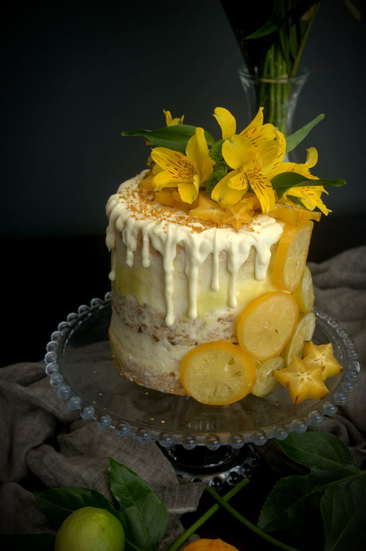 Tarta-layer-cake-de-crema-de-limón-y-crocante-de-pecanas