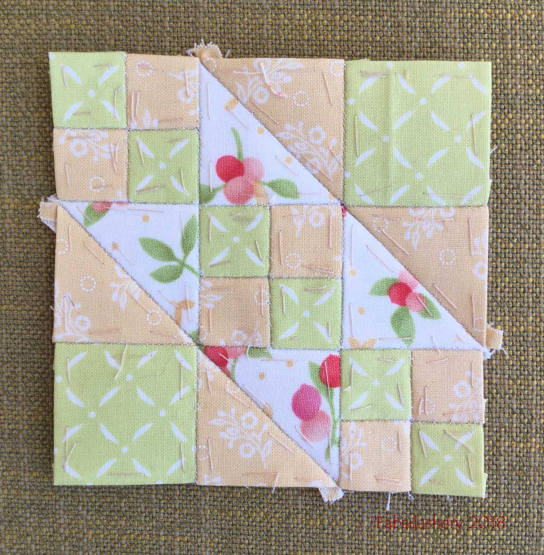 Fabadashery The Farmer's Wife Sampler Quilt (20's) Block 12 Broken