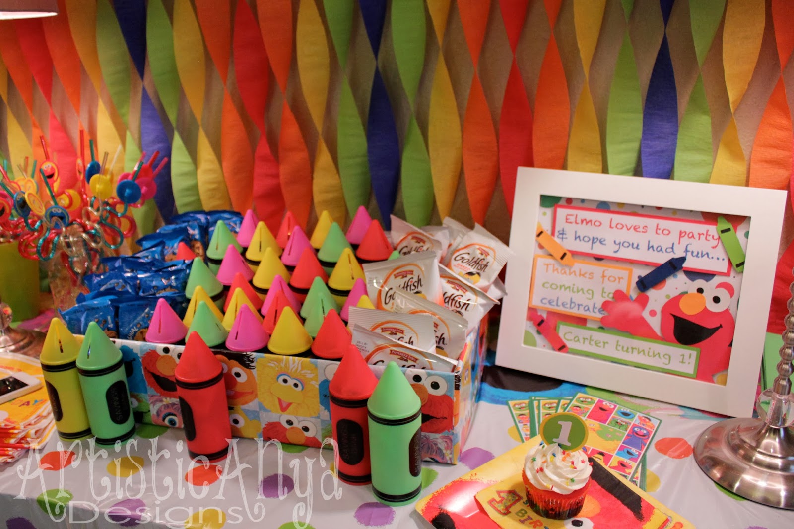 streamer decoration ideas photo - 1  Rainbow party decorations, Birthday party  decorations diy, Sesame street birthday party