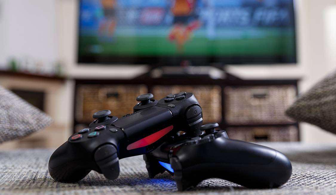 Menino de 9 anos atira e mata irmã por causa de videogame