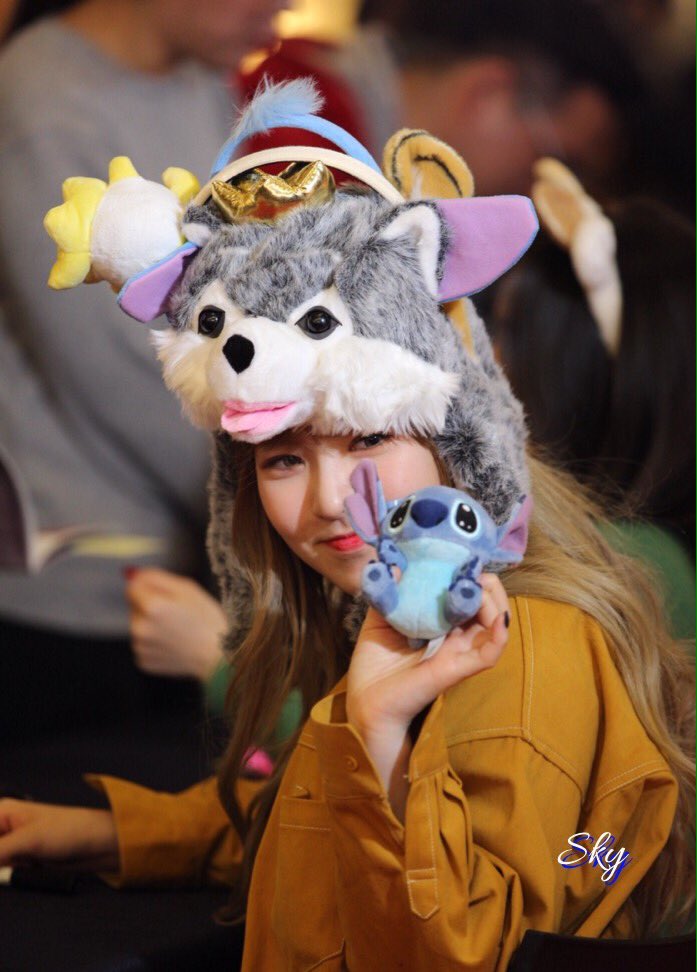 팬들이 준 선물 다 써주고 싶었던 레드벨벳 웬디의 선택.jpgif | 인스티즈