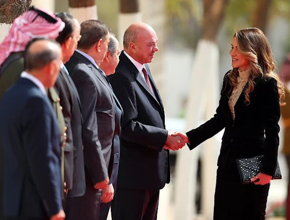 Queen Rania style, wore Velvet suits, diamond earrings and rings, Gianvito Rossi Black leather pumps, shoes, snake skin handbag, clutch