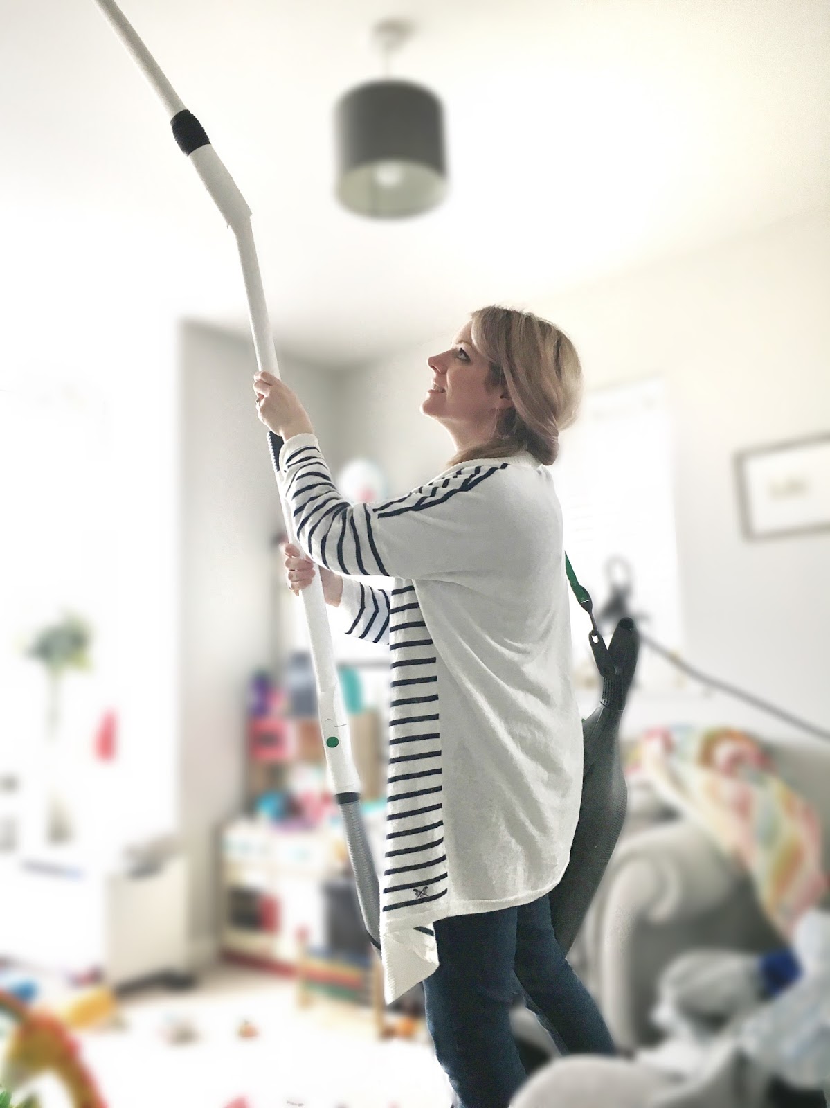 Arthurwears Extension clean up with the Vorwerk Kobold VK200 and new