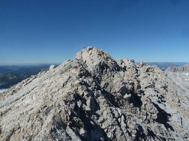 PEÑA VIEJA, 2.617m (Un titán de Picos de Europa) P1200712%2B%2528FILEminimizer%2529