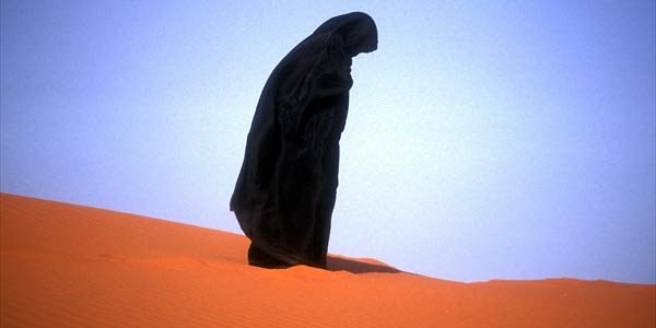 Kisah Rabiah Al Adawiyah dan Sebuah Jarum Mistikus Cinta Kisah Rabiah Al Adawiyah dan Sebuah Jarum Mistikus Cinta