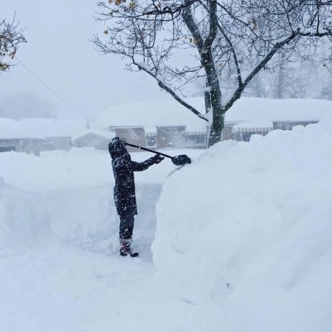 Unbelievable Photos From Upstate New York’s Freak Snowstorm. Snow Addiction News about