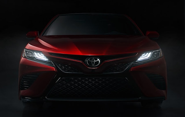 2018 Toyota Camry Gains Emotionally-Charged Design and Performance Experience