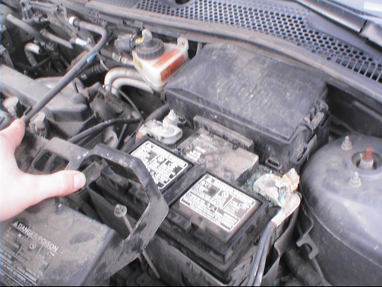 Change battery terminals ford focus #8