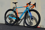 Orbea Terra Shimano GRX RX-810 Vision 40 Gravel Bike at twohubs.com