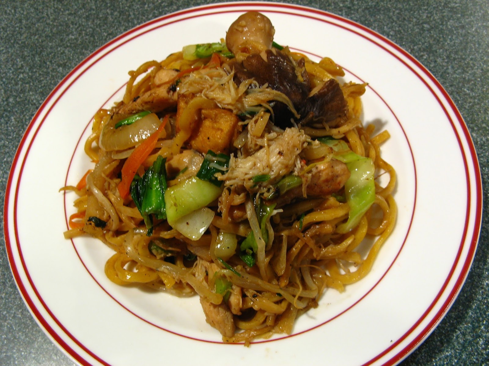Duck Soup Easy Chicken Crab Chow Mein (蟹鷄炒麵, Haai5 Gai1 Caau2 Min6)