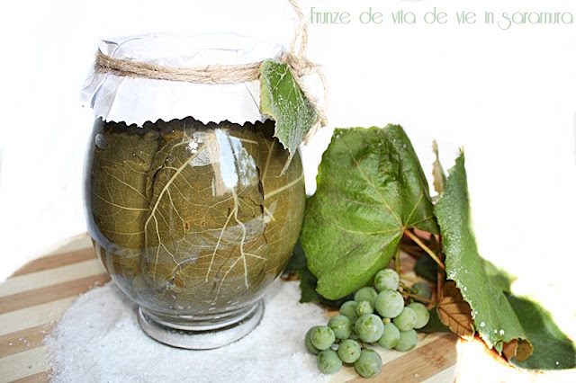 Frunze de vita de vie in saramura