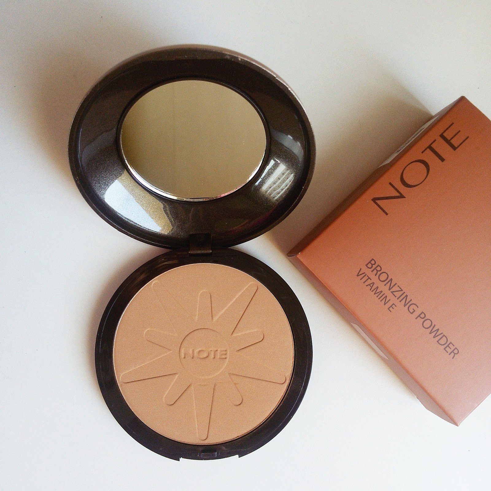 . NOTE Bronzing Powder 10