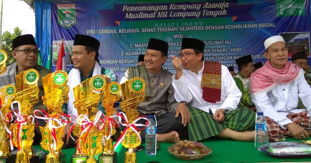 cerita nyunnah: Merindukan Sosok Abu Bakar ra. Zaman Now