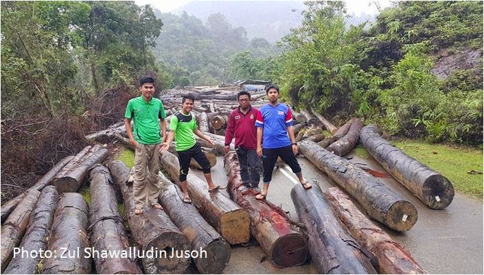 Balak-atas-jalan-raya-selepas-banjir